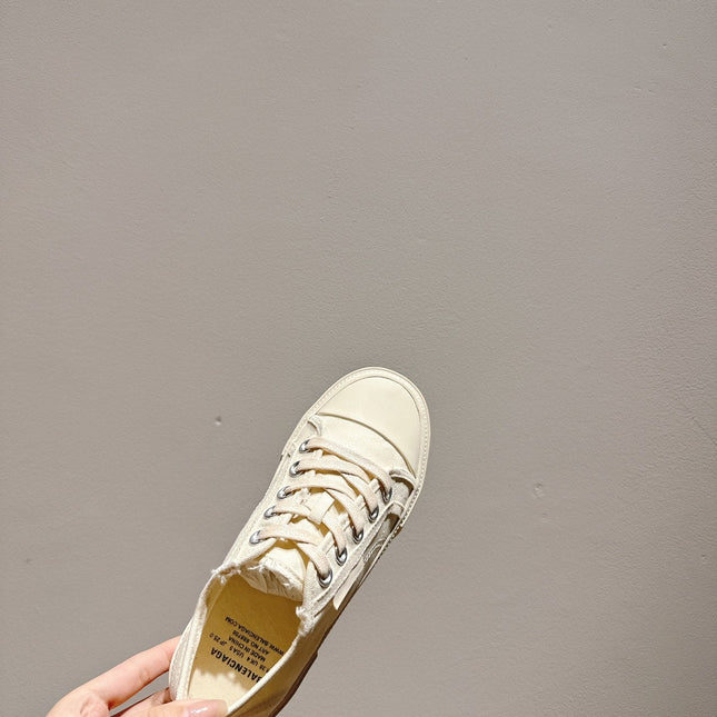 BALENCIAGA 25S SNEAKER IN CREAM WHITE CANVAS