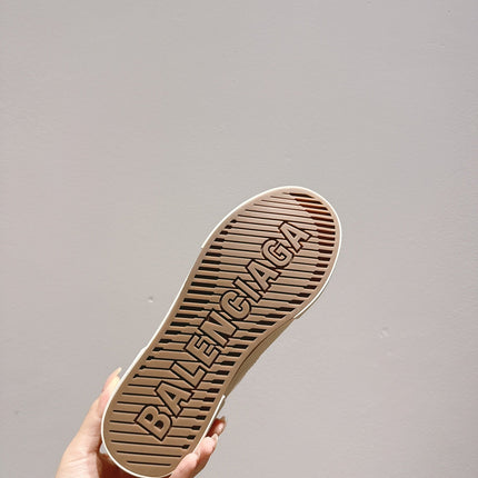 BALENCIAGA 25S SNEAKER IN CREAM WHITE CANVAS