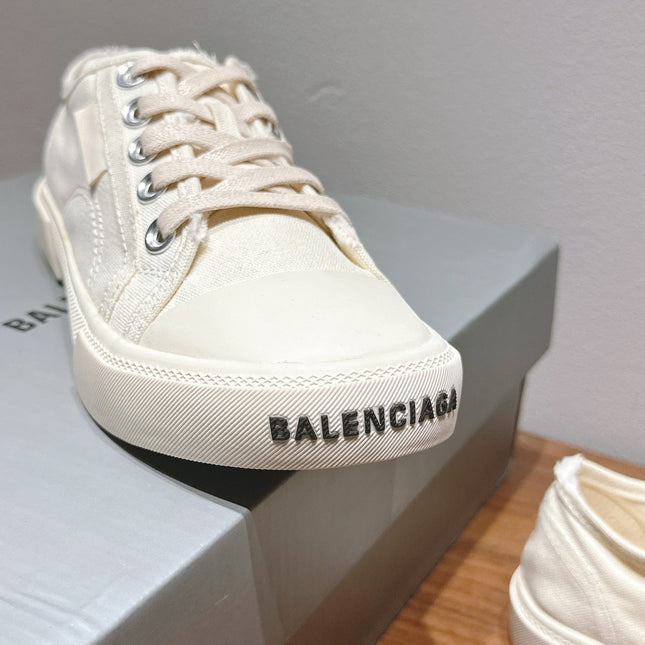BALENCIAGA 25S SNEAKER IN CREAM WHITE CANVAS