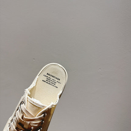 BALENCIAGA 25S SPORT CLOGS IN CREAM WHITE CANVAS