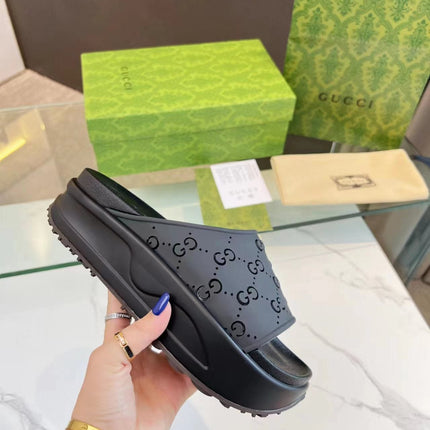 PLATFORM SANDALS IN BLACK MONOGRAM IMPORTED TPU