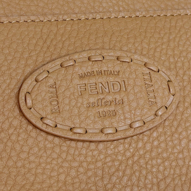 PEEKABOO ISEEU 33 IN CIDER BROWN GRAINED CALFSKIN SILVER HARDWARE