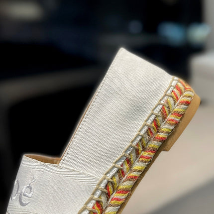CHLOÉ LOAFERS IN WHITE FABRIC AND RAFFIA