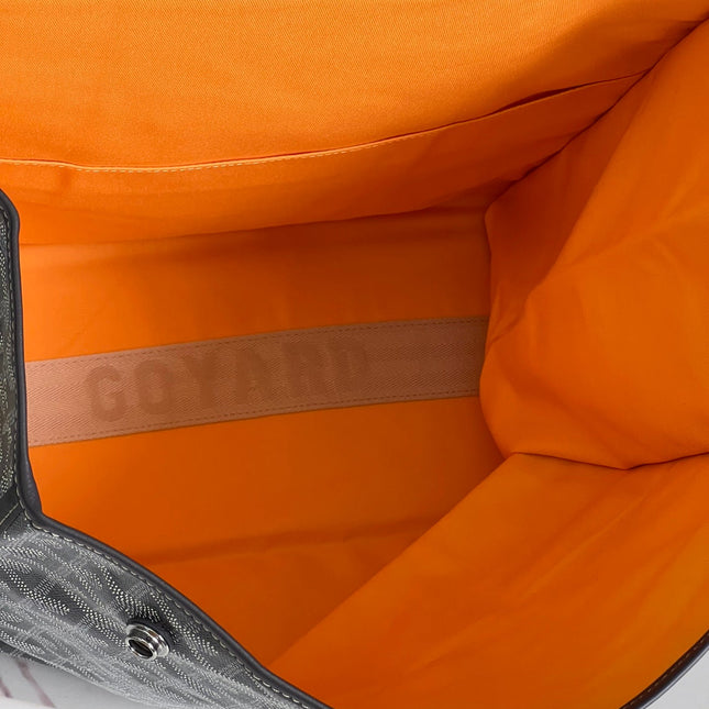 SAINT LÉGER BACKPACK 35 IN BLACK GOYARDINE CANVAS AND CALFSKIN WITH CARTOON PATCH