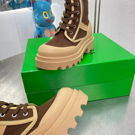 RIBBON BOMBER LACE-UP BOOTS IN RUSSET MIX PEANUT BROWN CANVAS