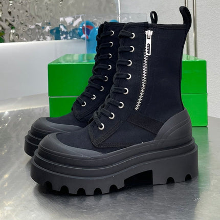 RIBBON BOMBER LACE-UP BOOTS IN BLACK CANVAS