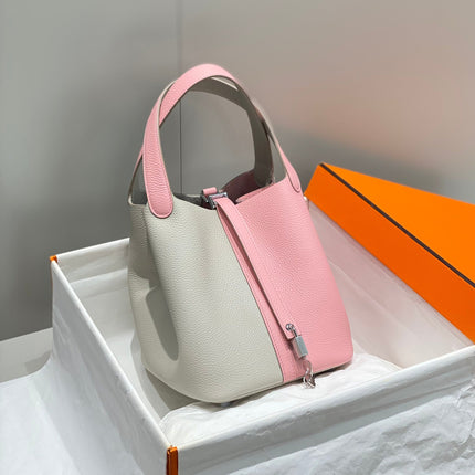 HM PICOTIN LOCK 22 CREAM AND PINK CALFSKIN