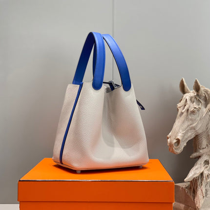 HM PICOTIN LOCK 22 WHITE AND COBALT CALFSKIN