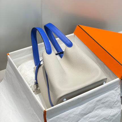 HM PICOTIN LOCK 22 WHITE AND COBALT CALFSKIN