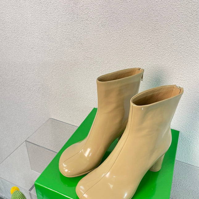 ATOMIC ANKLE BOOT IN KHAKI TAN CALFSKIN 75 MM