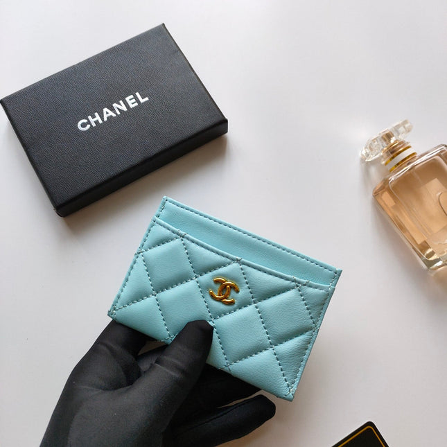 CC CARD HOLDER 11.2 SKY CALFSKIN GOLD ICON