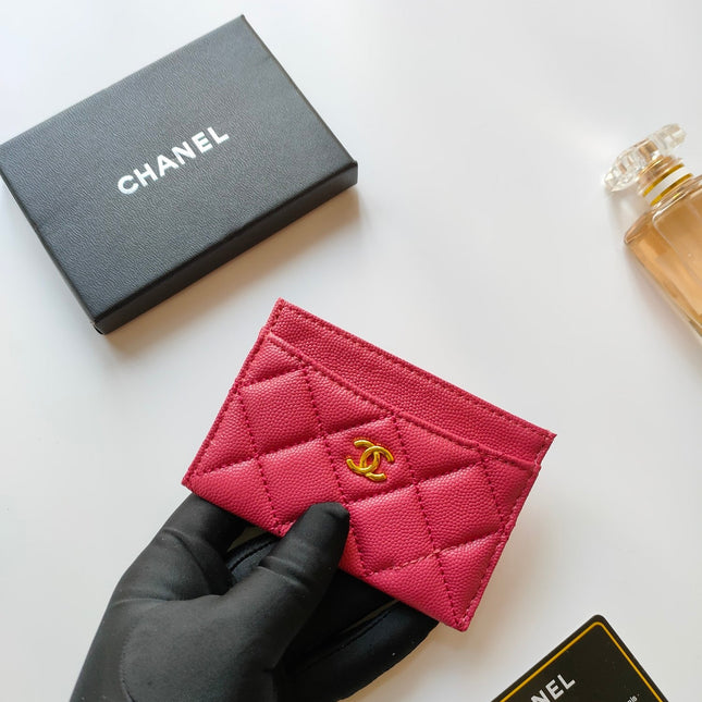CC CARD HOLDER 11.2 RED PINK GRAINED CALFSKIN GOLD ICON