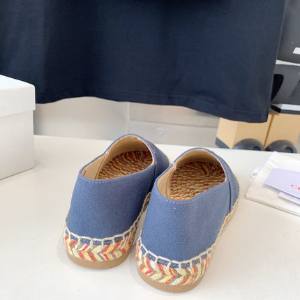 CHLOÉ LOAFER SHOES IN PIGEON BLUE DENIM AND WOVEN RAFFIA