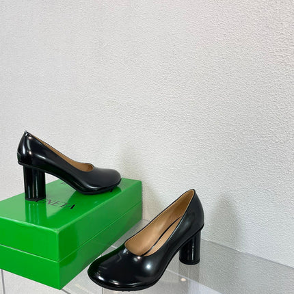 ATOMIC HIGH PUMP 9 CM IN BLACK CALFSKIN