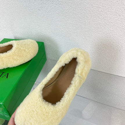 ATOMIC SHEARLING BALLERINA FLATS LIGHT YELLOW