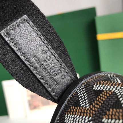 CITADIN MESSENGER BAG 39 IN BLACK GOYARDINE CANVAS