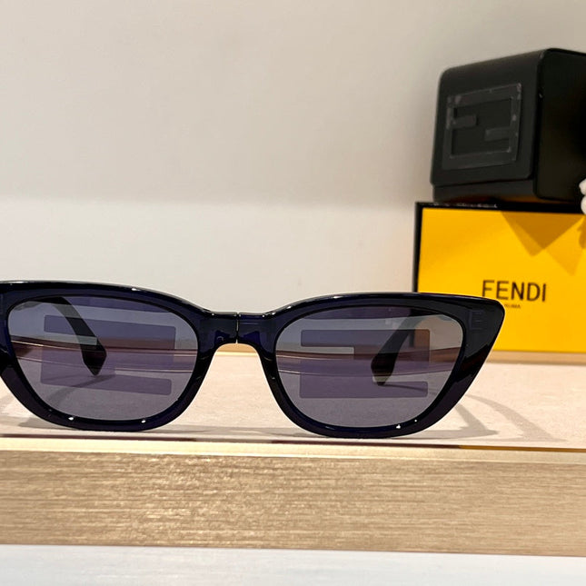 FOLDABLE FF DIAMONDS CAT-EYE SUNGLASSES 548844 IN ACETATE