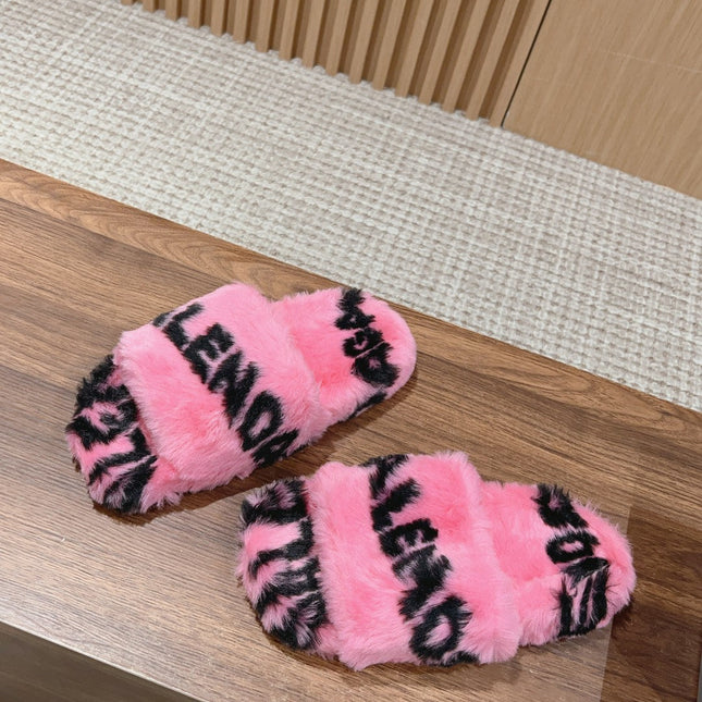 LAMB WOOL SLIPPER PINK AND BLACK