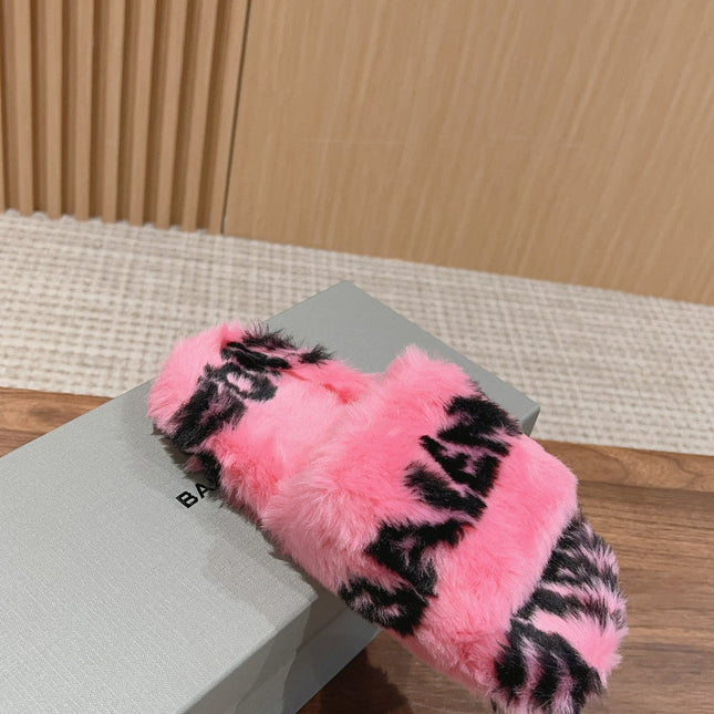 LAMB WOOL SLIPPER PINK AND BLACK