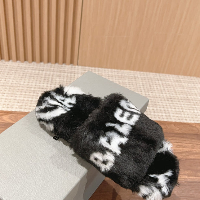 LAMB WOOL SLIPPER BLACK AND WHITE