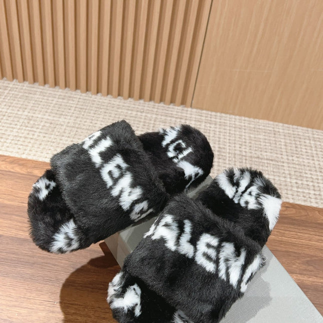 LAMB WOOL SLIPPER BLACK AND WHITE