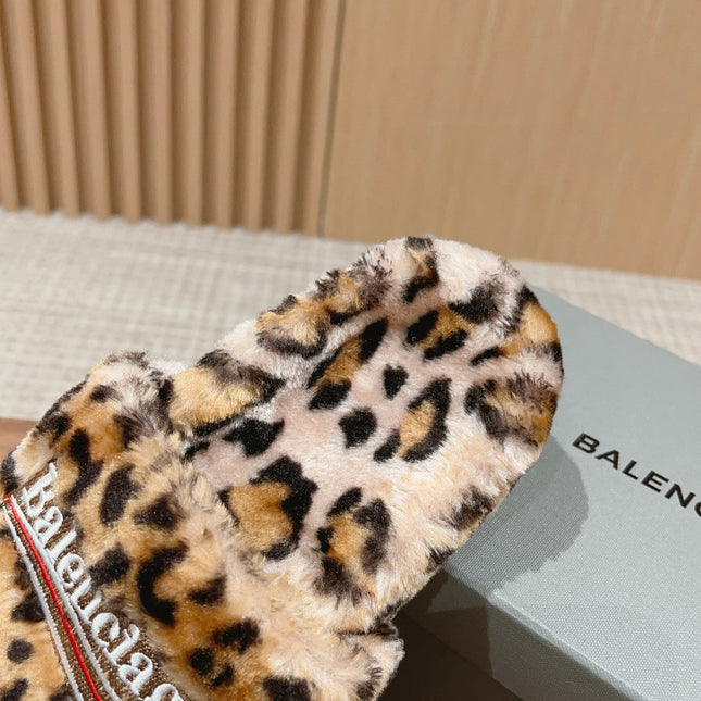 FURRY SLIDES IN LEOPARD PRINT RABBIT FUR
