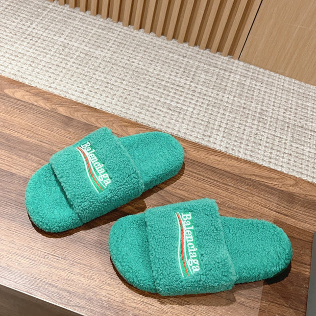 FURRY SLIDES IN TURQUOISE CURLY SHEARLING