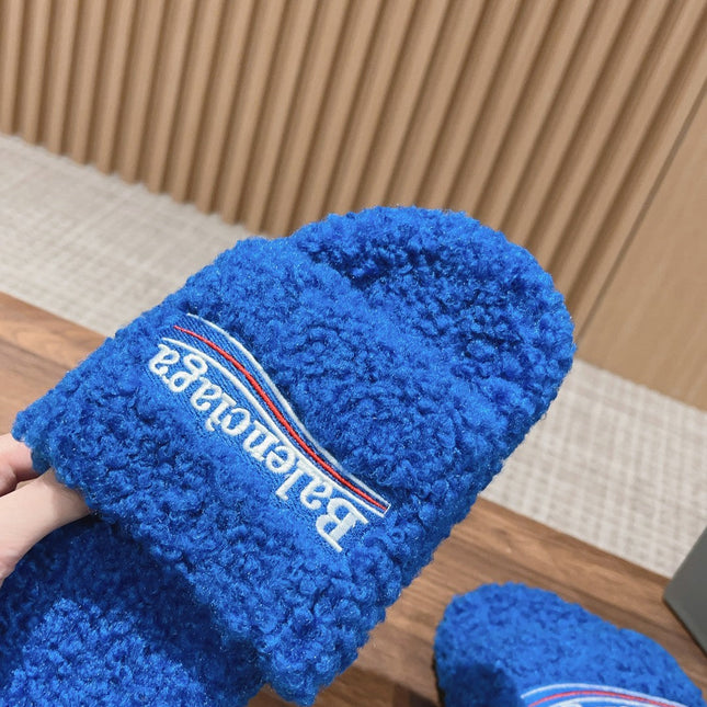 FURRY SLIDES IN COBALT BLUE CURLY SHEARLING