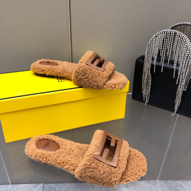 FENDI BAGUETTE SLIDE SLIPPERS IN CINNAMON BROWN WOOL