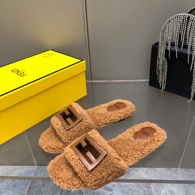 FENDI BAGUETTE SLIDE SLIPPERS IN CINNAMON BROWN WOOL