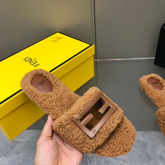 FENDI BAGUETTE SLIDE SLIPPERS IN CINNAMON BROWN WOOL