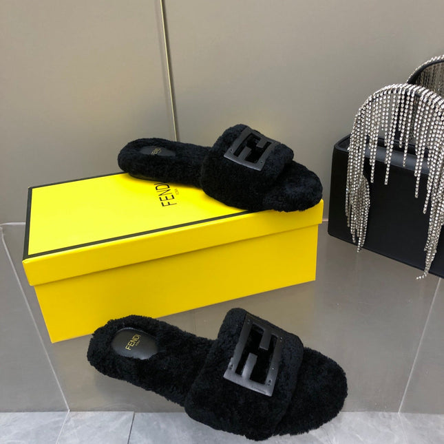 FENDI BAGUETTE SLIDE SLIPPERS IN BLACK WOOL