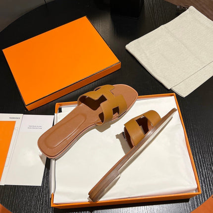 0RAN SANDAL Leather Brown