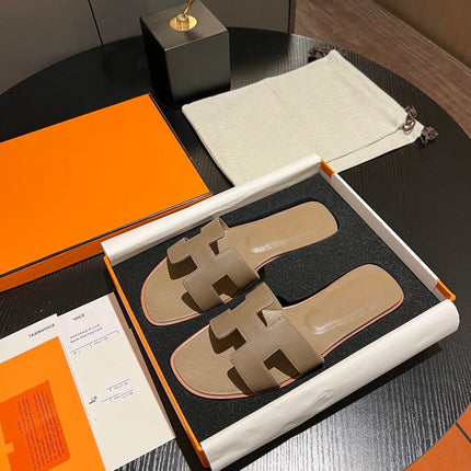 0RAN SANDAL Leather Peanut