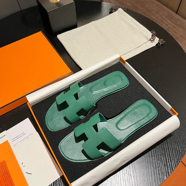 0RAN SANDAL Leather Ocean