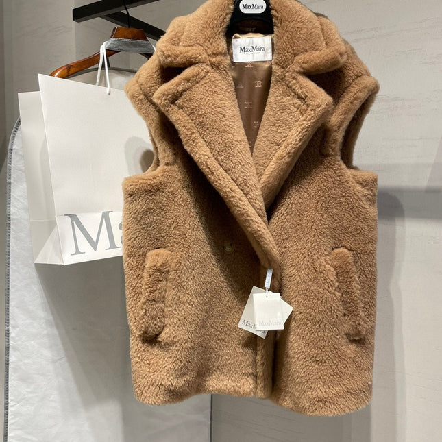 MAX MARA 25S SLEEVELESS TEDDY VEST 89550