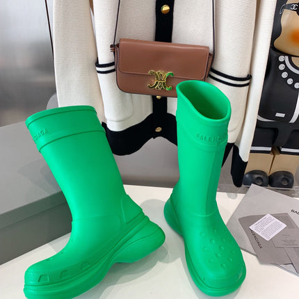CROCS BOOTS IN GREEN RUBBER