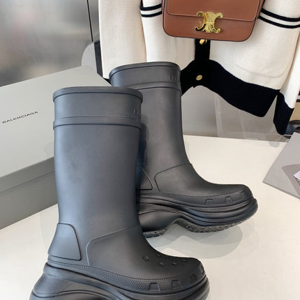 CROCS BOOTS IN BLACK RUBBER