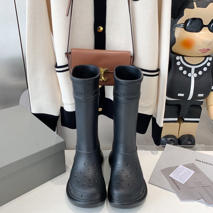 CROCS BOOTS IN BLACK RUBBER