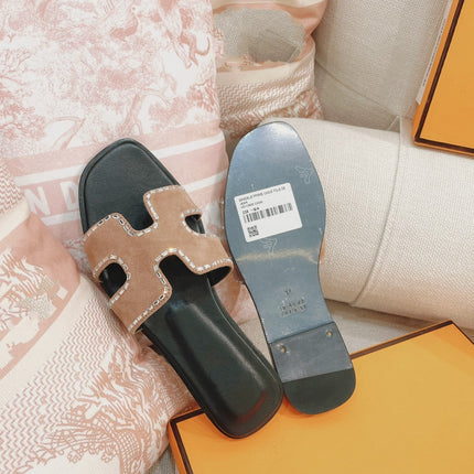 0ran Sandal Calfskin Rhinestone Brown