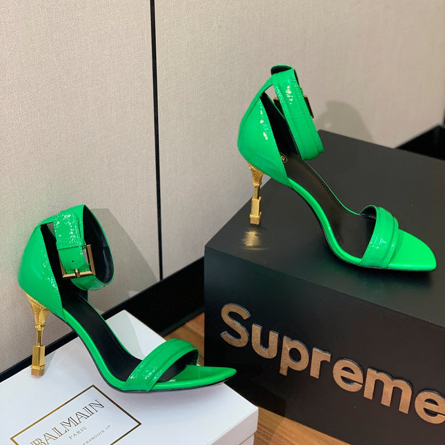 BALMAIN 25S SQUARE STRAP HIGH HEELS 100MM IN GREEN PATENT CALFSKIN