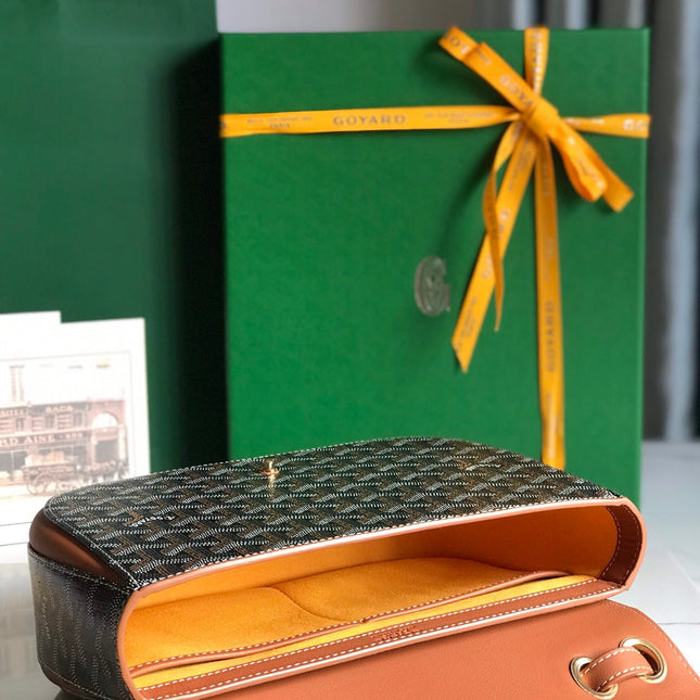 233 BAG 25 IN TAN CALFKIN AND BLACK GOYARDINE CANVAS