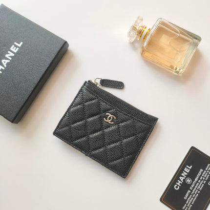 CC ZIPPED CARD HOLDER 11.5 BLACK GRAINED CALFSKIN GOLD ICON