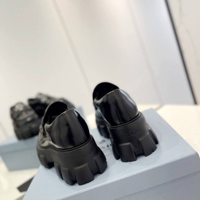 MONOLITH LOAFERS 55MM IN BLACK CALFSKIN