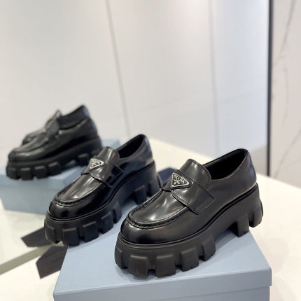 MONOLITH LOAFERS 55MM IN BLACK CALFSKIN