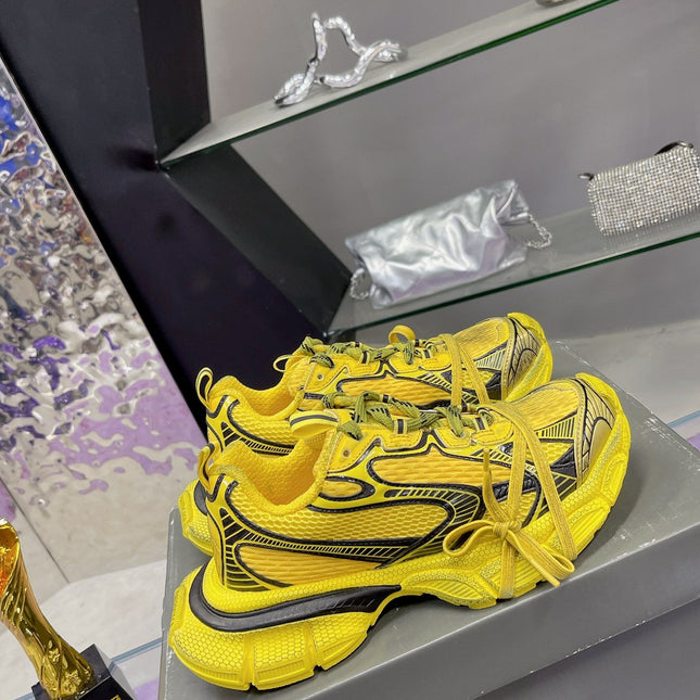 3XL SNEAKER IN YELLOW MIX BLACK MESH AND POLYURETHANE