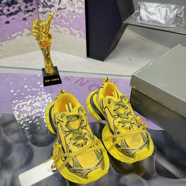 3XL SNEAKER IN YELLOW MIX BLACK MESH AND POLYURETHANE