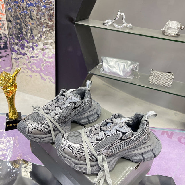 3XL SNEAKER IN ALL GRAY MESH AND POLYURETHANE