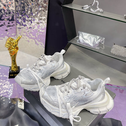 3XL SNEAKER IN SILVER MIX WHITE MESH AND POLYURETHANE