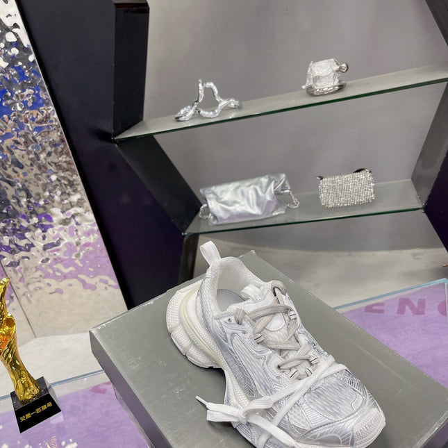 3XL SNEAKER IN SILVER MIX WHITE MESH AND POLYURETHANE